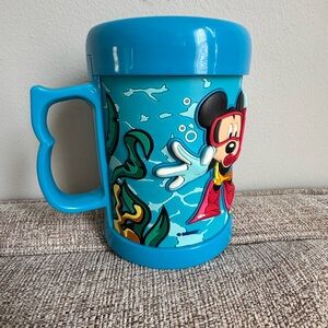 Scuba Mickey Mouse Disney Castaway Cay Bahama mug cup